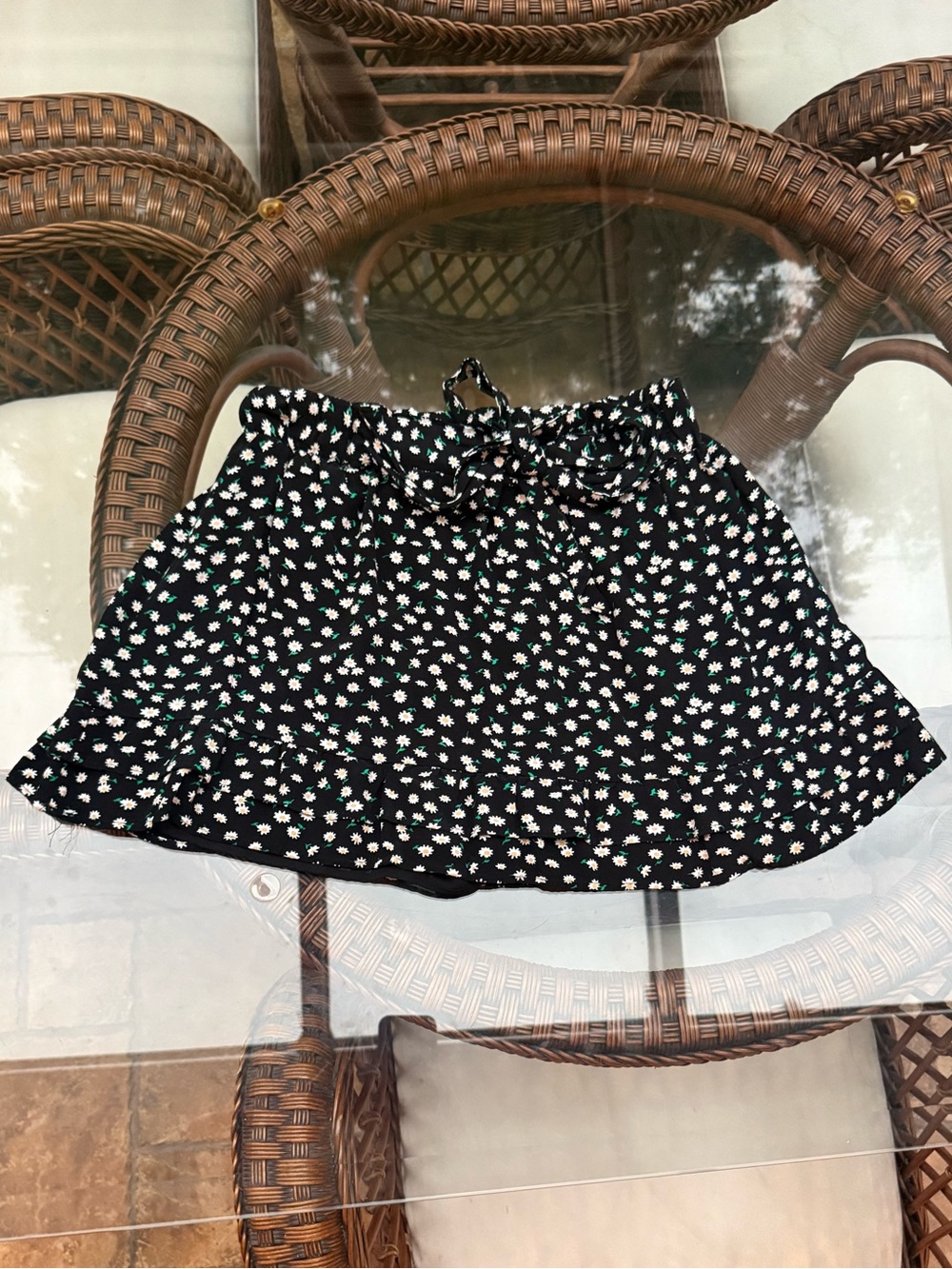 ZARA Black Floral Tie-Front Skort